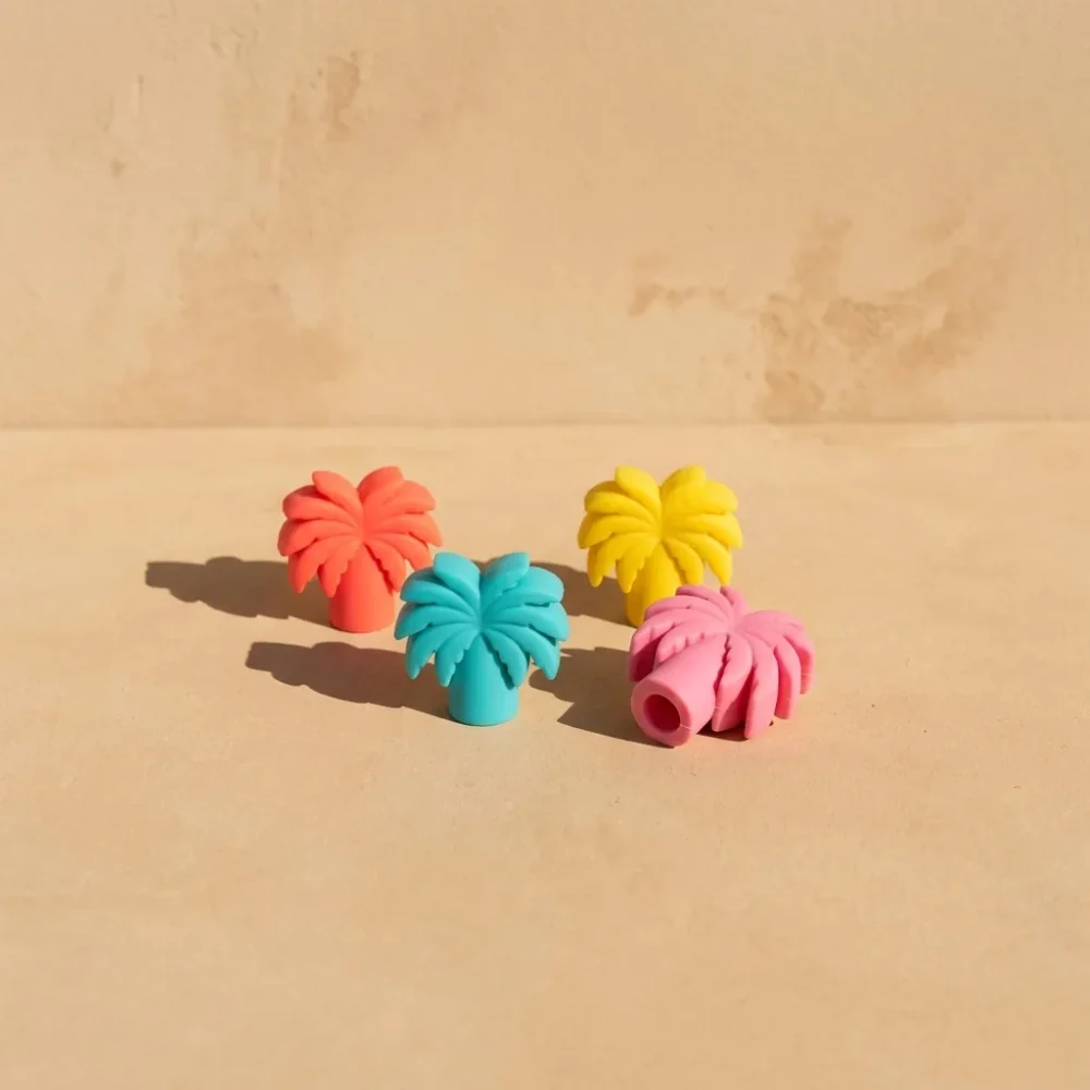 Palm Toppers, Set of 4, studio photo in midday sun