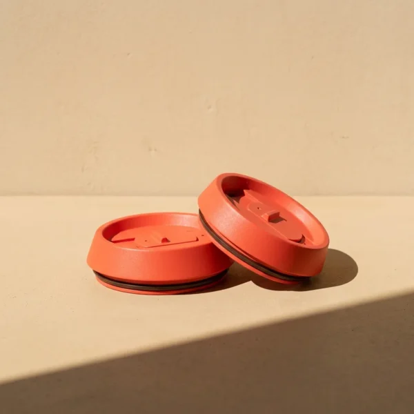 Slide Lid 2-Pack, studio photo in midday sun