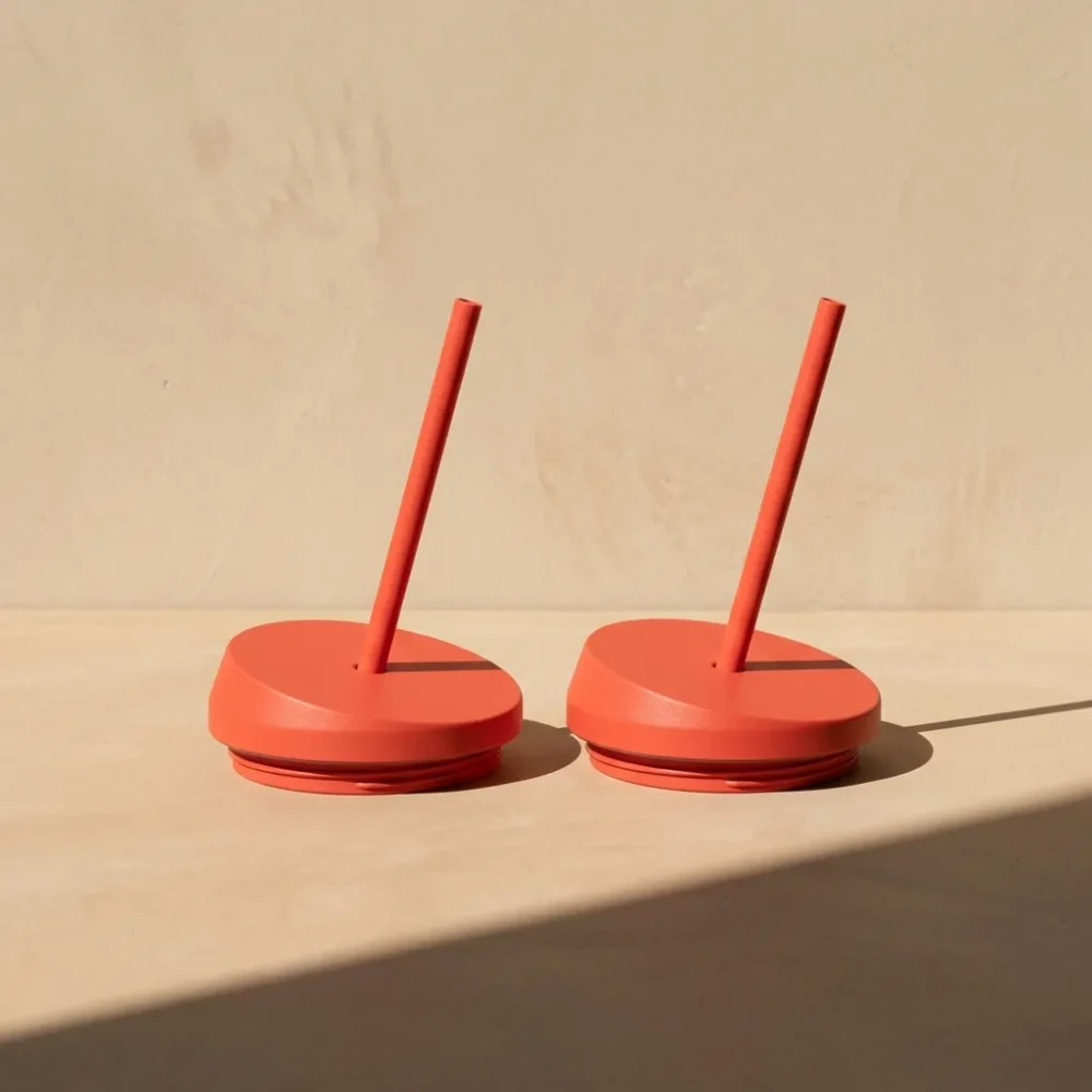 Straw Lid 2-Pack, studio photo in midday sun