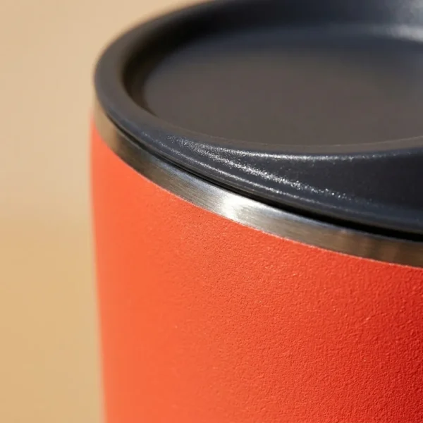 Tilt Coffee 12 oz, close-up