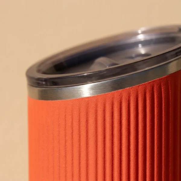Tilt Ribbed 16 oz, close-up