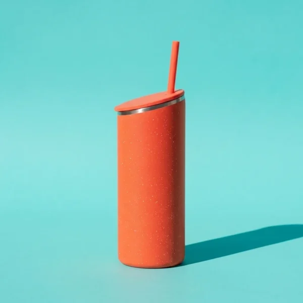 Tilt Speckle 20 oz, side view showing the slanted rim