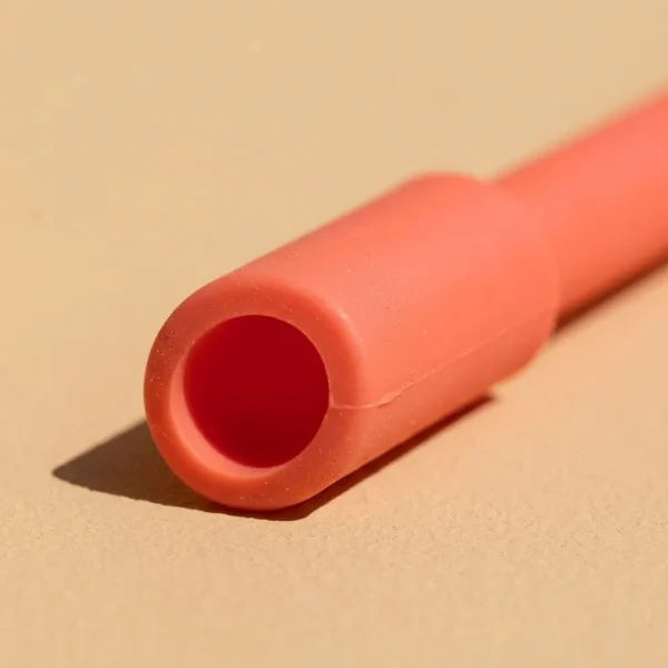 Topper & Straw Kit, close-up